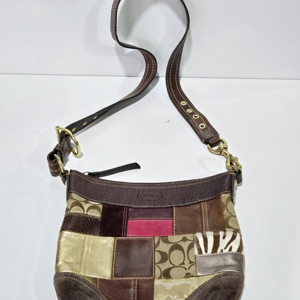 COACH Signature Patchwork Limted Edition Shoulder Crossbody Bag Purse 10435 - Picture 2 of 16